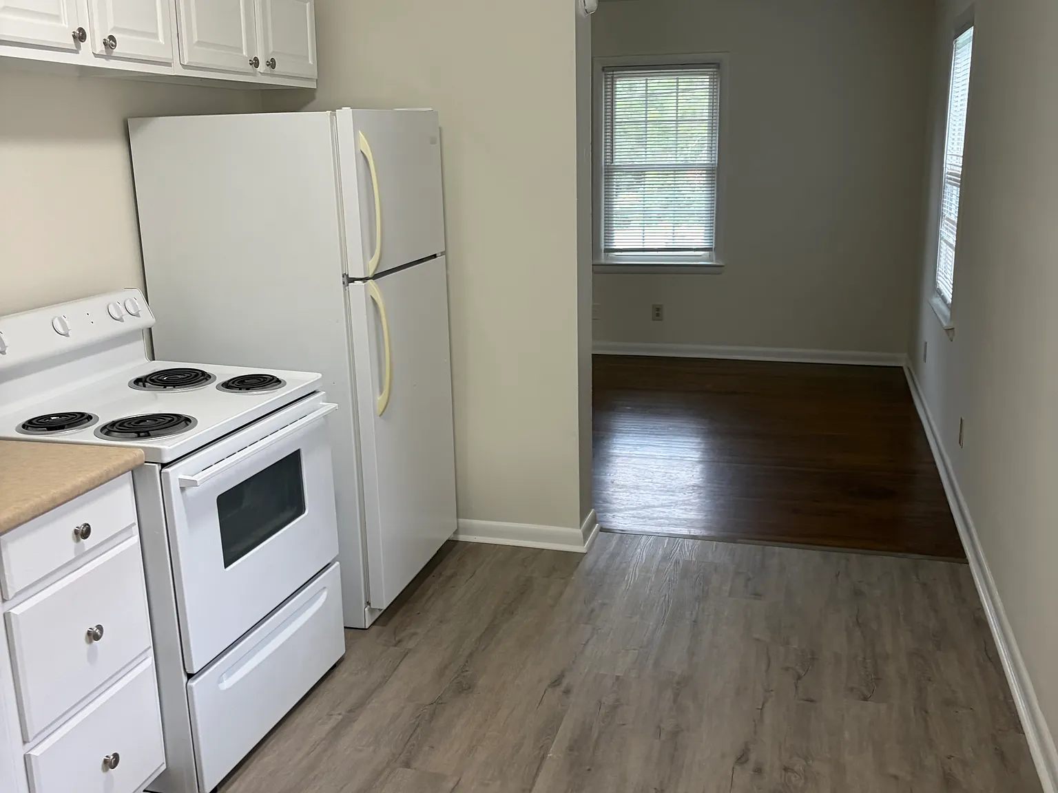 2 bed, 790 sqft, $1,300 — Photo 4