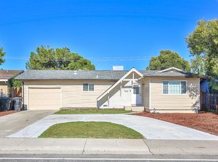6332 Walerga Rd, North Highlands, CA 95660