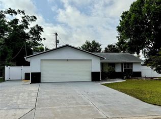 6007 Frond Way, Apollo Beach, FL 33572