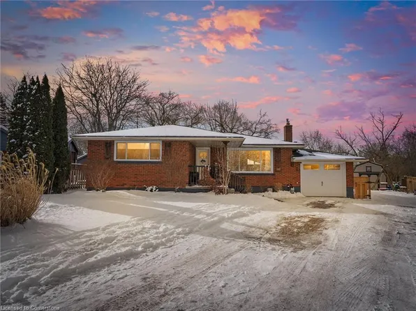 6 Oswego Park Rd, Haldimand County, ON N1A 2W2