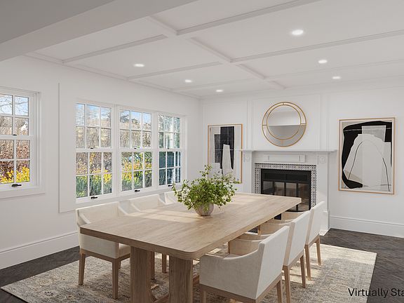 4th image of 1 Meadowgrass Ln