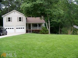 2150 Grayfield Dr, Grayson, GA