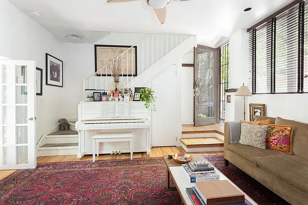 Rented by Stribling | media 14