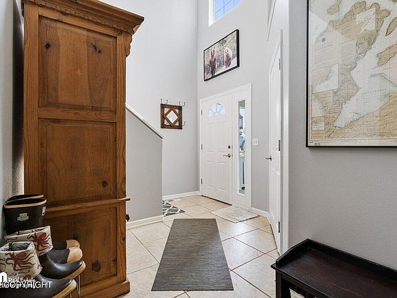 5th image of 5203 Wood Hall Dr