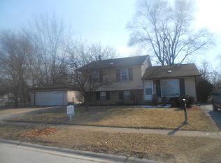 4635 Poplar Ave, Richton Park, IL