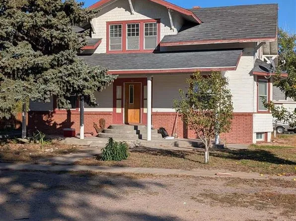 311 Maple St, Dix, NE 69133