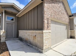 2225 Avery Vlg, New Braunfels, TX 78130