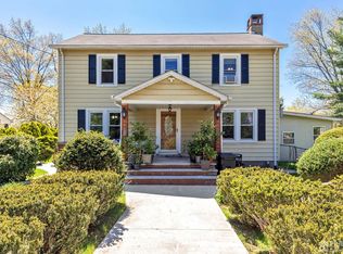 98 N Randolphville Rd, Piscataway, NJ 08854