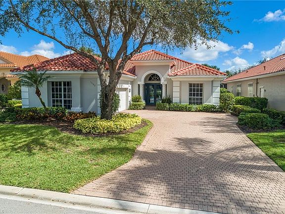 2nd image of 10160 Ginger Pointe CT