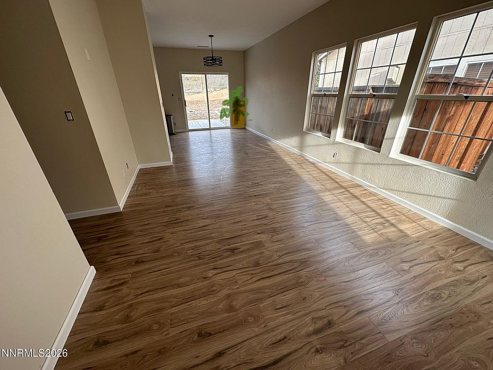 2nd image of 3290 Modena Dr