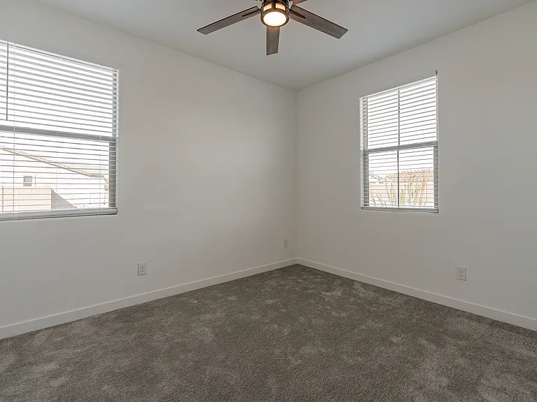 22268 N Risa Dr — Photo 33