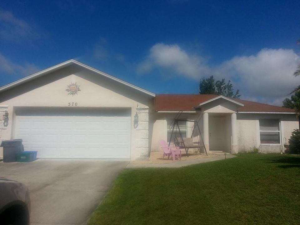 1st image of 570 NW Twylite Ter