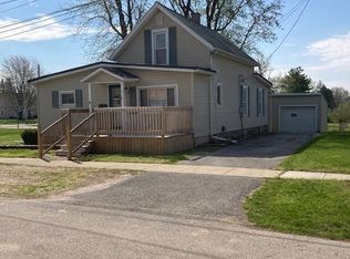 414 Spring St, Clyde, OH 43410