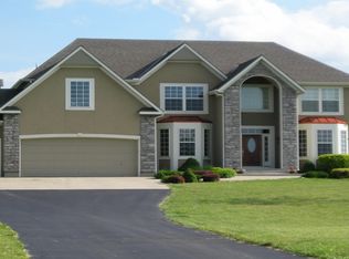 15885 Woodend Rd, Bonner Springs, KS 66012