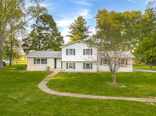 3660 E 300 S, Columbus, IN 47201