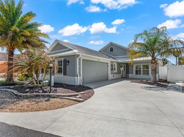 3776 E Torch Lake Dr, The Villages, FL 32163