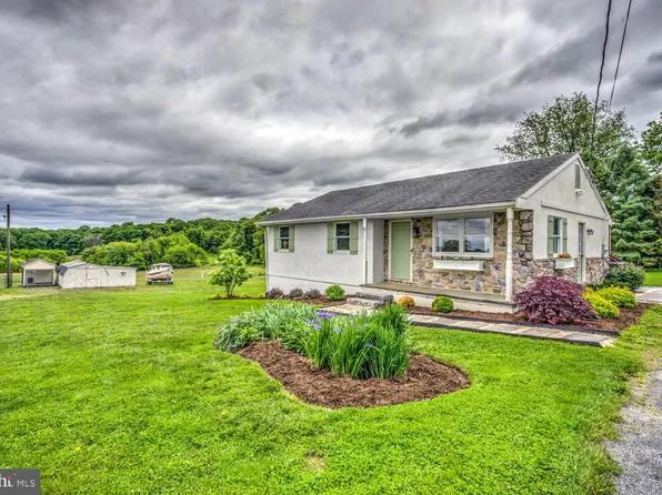 136 Scheller Rd, New Providence, PA 17560