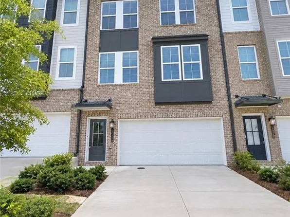 1449 Creekside Cir NW, Atlanta, GA 30318