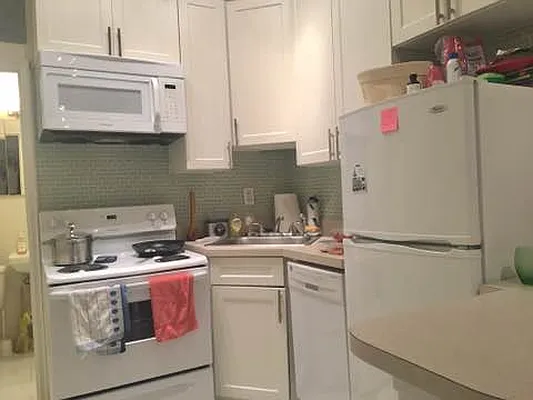 Rented by Jeffrey Mosczyc, LREB | media 8