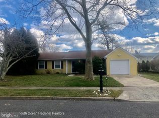 17 Denville St, Barnegat, NJ 08005