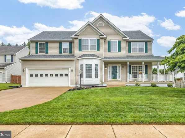 242 Fox Chase St, Warrenton, VA 20186