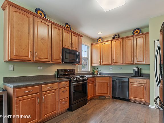5th image of 1417 Pinehurst Dr