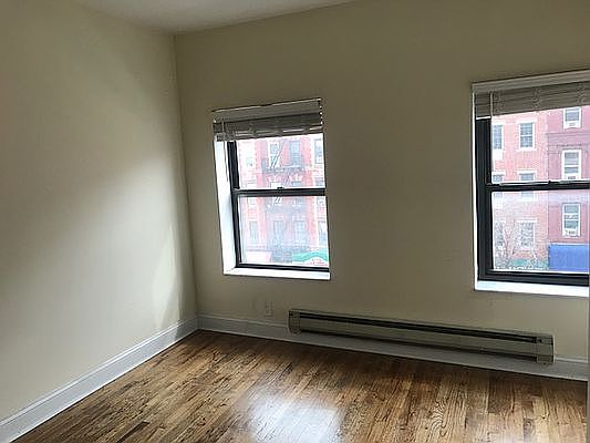 1st image of 203 1st Ave APT 2