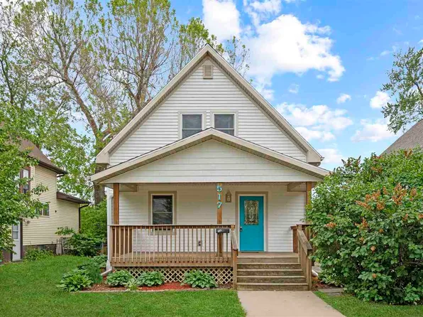 517 B Ave NW, Cedar Rapids, IA 52405