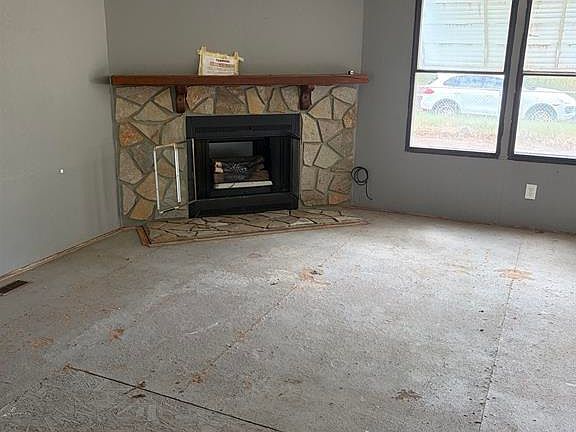 4th image of 10 Rickey Place