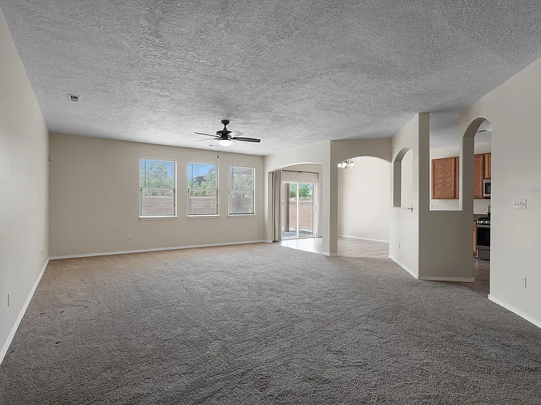 9319 Battle Creek St NW — Photo 12