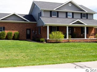 2488 Woods Edge Dr, Madison, IN 47250