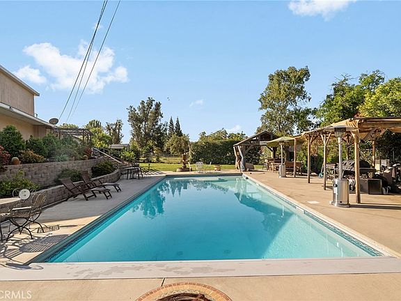 5th image of 3490 Morningside Dr