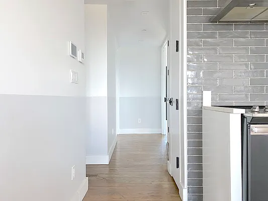 Rented by Nooklyn NYC LLC | media 133