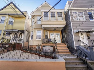 385 Union St, Jersey City, NJ, 07304