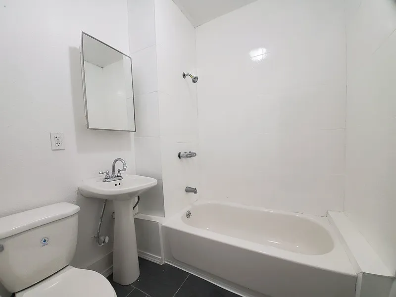 1 bed, 1.0 bath, 700 sqft, $1,750 — Photo 4