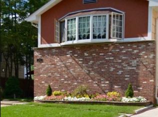 29 Grove St #1, Bergenfield, NJ 07621