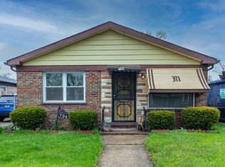 734 E 155th Pl, Phoenix, IL 60426