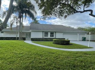 14852 SW 148th Street Cir, Miami, FL 33196