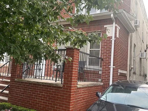 1226 E 13th St, Brooklyn, NY 11230