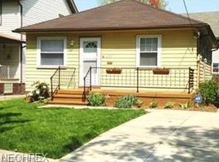 4087 Valley Rd, Cleveland, OH 44109