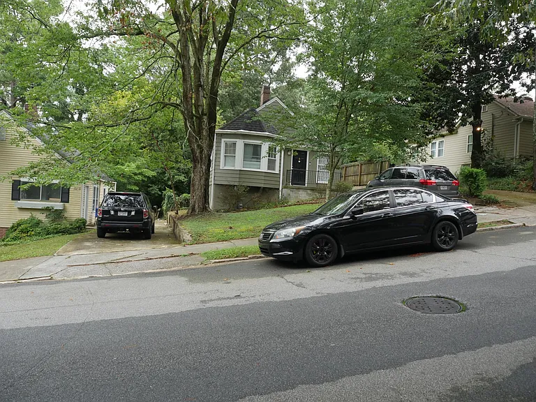 1065 Atlantic Dr NW — Photo 14