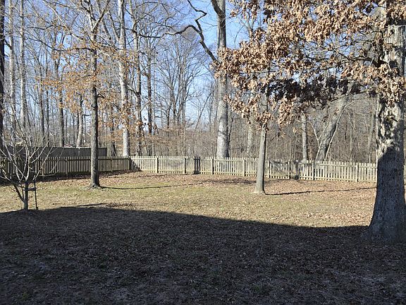 5th image of 2780 Ann Dr