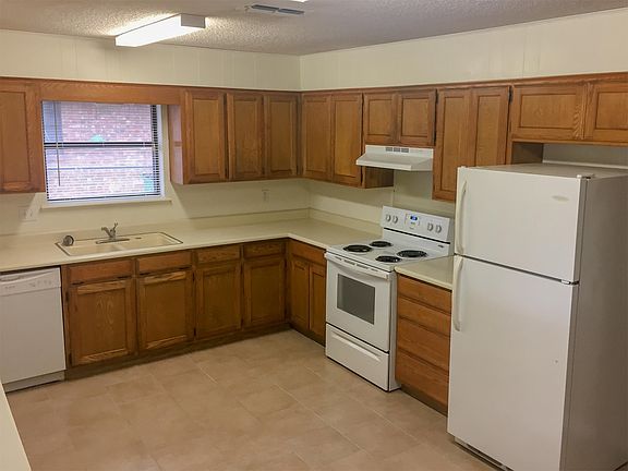 5th image of 103 Briarwood Ln