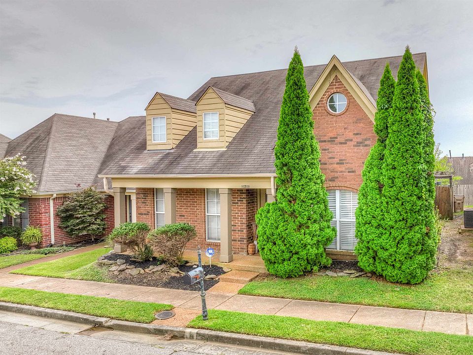 1st image of 10209 Evening Hill Dr