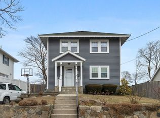 16 Beechwood Rd, Braintree, MA 02184