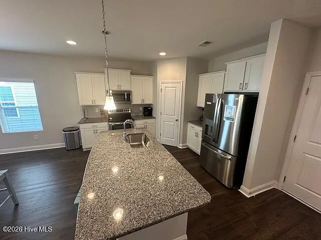 2 bed, 2.0 bath, $1,950 — Photo 4