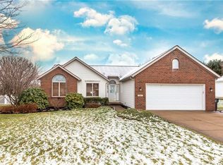 5991 Deerfield Dr, Fairview, PA 16415