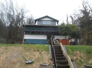 1070 Blackadore St, Pittsburgh, PA