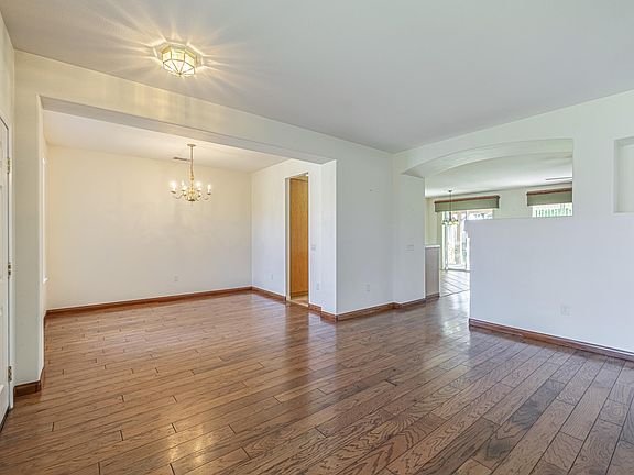 2nd image of 4007 Cobble Ct