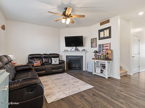 2nd image of 6318 Triplett Woods Dr